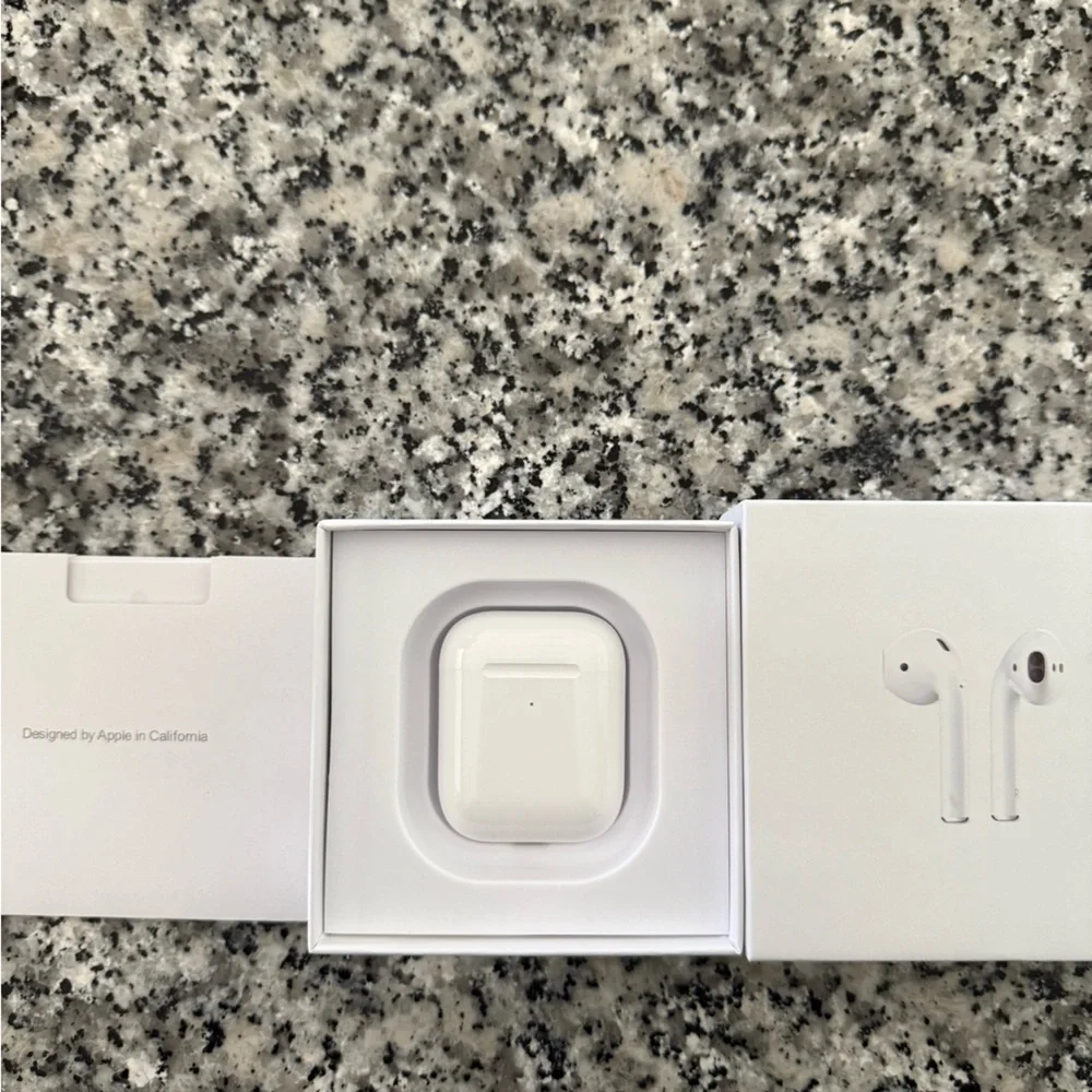 Gen 2 White Earbuds with Charging Case